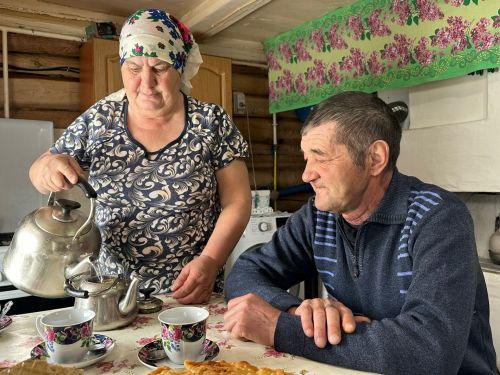 Были соседями, стали мужем и женой