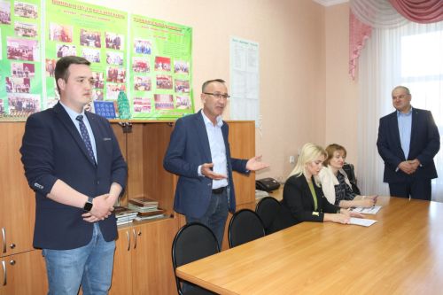 Старшеклассникам — о выборе профессии