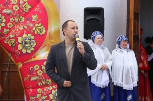 На площади РДК прошло праздничное мероприятие