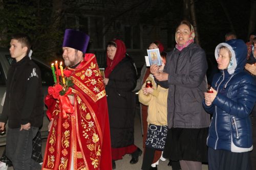 В Свято-Никольском храме Уруссу состоялось праздничное богослужение