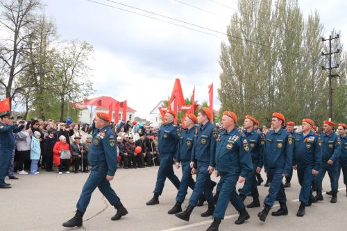 9 Мая: ютазинцы за содружество серпа и молота