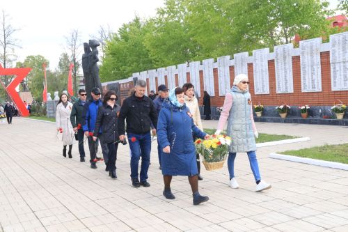 9 Мая: ютазинцы за содружество серпа и молота