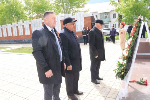 9 Мая: ютазинцы за содружество серпа и молота
