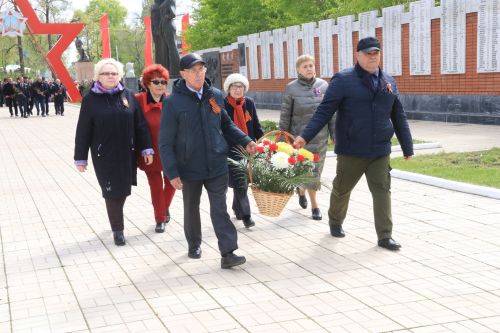 9 Мая: ютазинцы за содружество серпа и молота