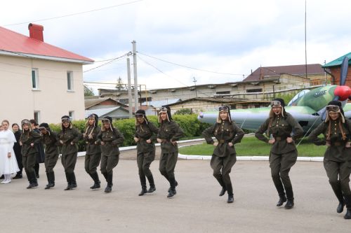 9 Мая: ютазинцы за содружество серпа и молота