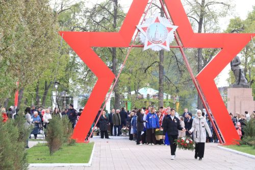 9 Мая: ютазинцы за содружество серпа и молота
