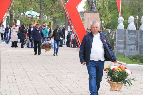 9 Мая: ютазинцы за содружество серпа и молота