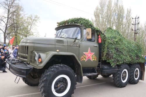 9 Мая: ютазинцы за содружество серпа и молота