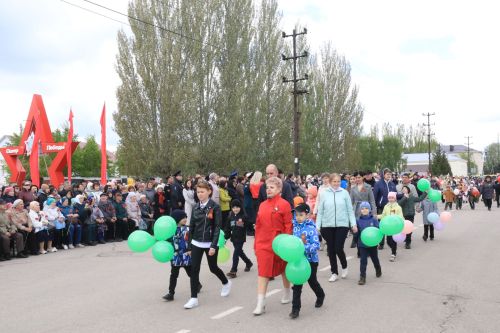9 Мая: ютазинцы за содружество серпа и молота