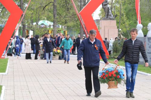 9 Мая: ютазинцы за содружество серпа и молота