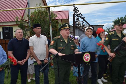 Жители района попрощались с погибшим в СВО земляком