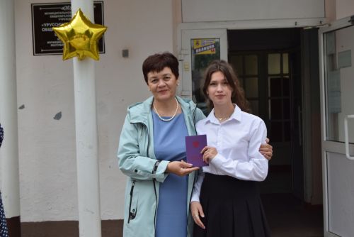 Уруссинские школьники получили аттестаты
