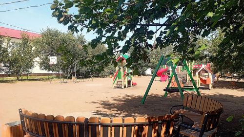 Детская игровая площадка в Уруссу стала ещё лучше