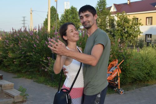 Вечер вальса прошел в уруссинском парке