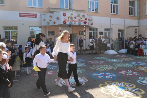 Торжественные линейки, посвящённые Дню знаний, прошли во всех школах Ютазинского района РТ