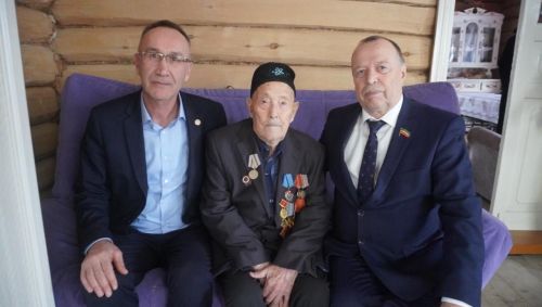 Депутат с вниманием к ютазинцам