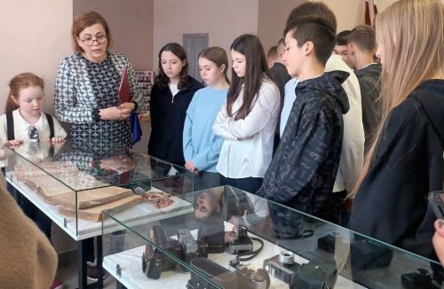 В рамках проекта «Пушкинская карта» учащиеся Ютазинского района приняли участие в мероприятии, состоявшемся 24 января 2025 года