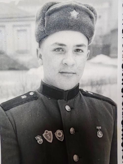 Она ценит радость тишины