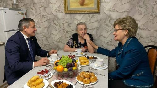 В селе Усады поздравили блокадницу, которая пережила 872 дня осады Ленинграда