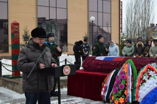 Фларис Ахметов: «Я верю, что мирная жизнь станет реальностью»