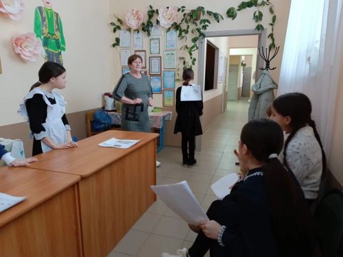 Работники Байрякинского СДК провели для школьников профилактическую беседу на тему «Будьте осторожны!»