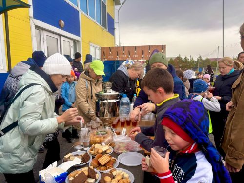 Уруссинская школа отметила День отцов спортивными играми
