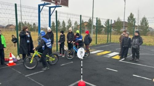 Автогородок: осваиваем правила дорожной науки