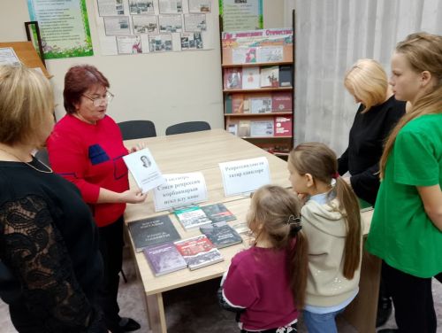 И вспомнили стихи, и узнали судьбы...