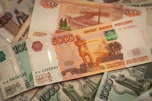 В РФ удвоилось число отраслей с зарплатой выше 150 тысяч рублей