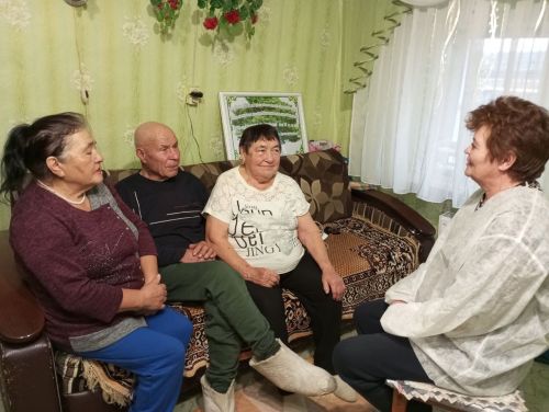 Не только таблетки, но и добрые беседы
