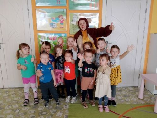 Весёлая зарядка с медведем