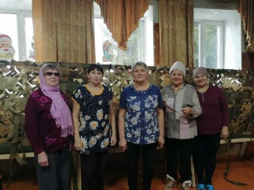 Сельский клуб стал центром помощи