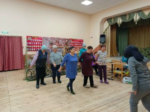 От сетей до танцев: волонтёры в деле