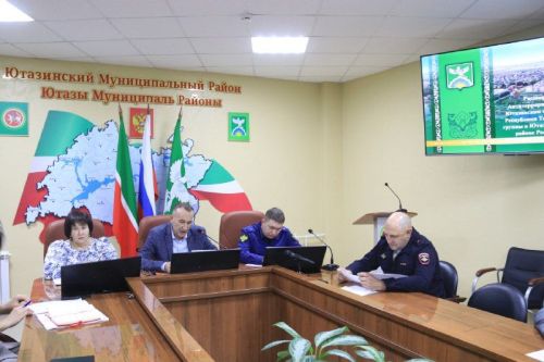 В праздничные дни бдительность лишней не бывает