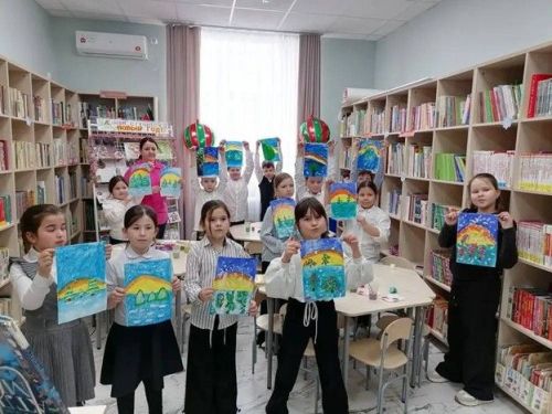 Зимние узоры на бумаге