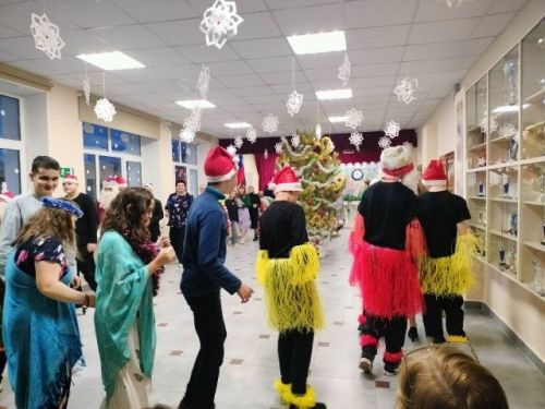 Волшебный новогодний праздник в школе-интернате