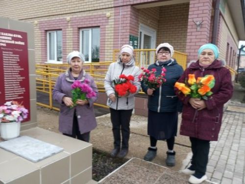 Память о подвигах павших героев