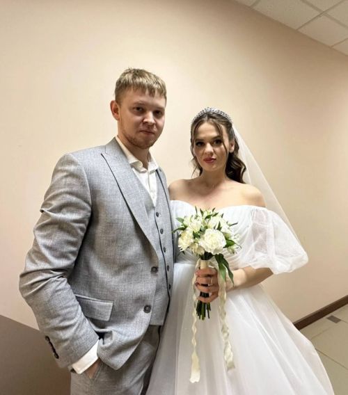Сегодня, 14 февраля, в Ютазинском районе родилась новая, молодая семья!