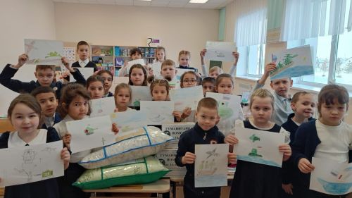 Маленькие руки, большие сердца: искры добра в сумерках войны