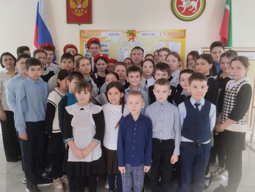Учащиеся Байрякинской школы встретились с участником СВО