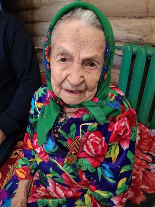 В селе Каракашлы состоялось награждение медалями «80 лет Победы в Великой Отечественной войне»