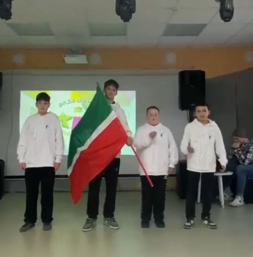 Ученики Уруссинской гимназии одержали победу в республиканском КВН «Татар лигасы»