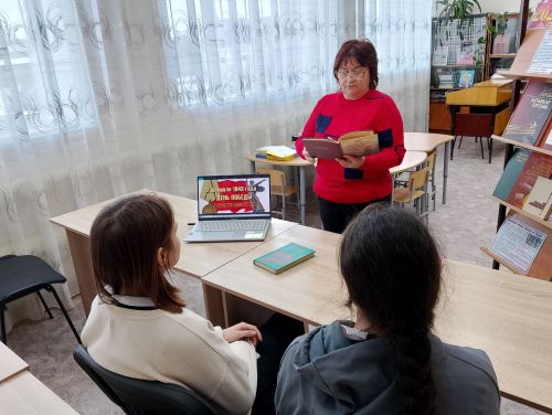 Каракашлинская сельская библиотека приняла участие во Всероссийской акции «200 минут чтения: Сталинграду посвящается»