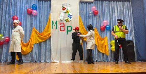 Праздничный концерт ко Дню 8 Марта в Старо-Уруссинской школе