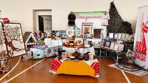Семья Абрамовых из Уруссинской школы № 3 заняла 2 место на конкурсе «Эхо веков»