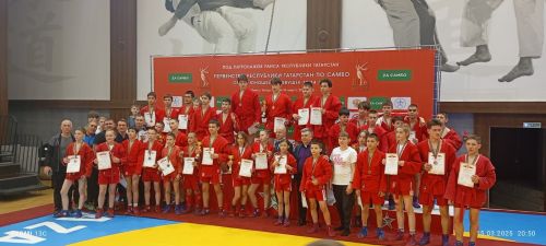 Юные самбисты показали отличные результаты на соревнованиях