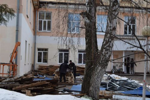В трех социальных объектах полным ходом идет капремонт