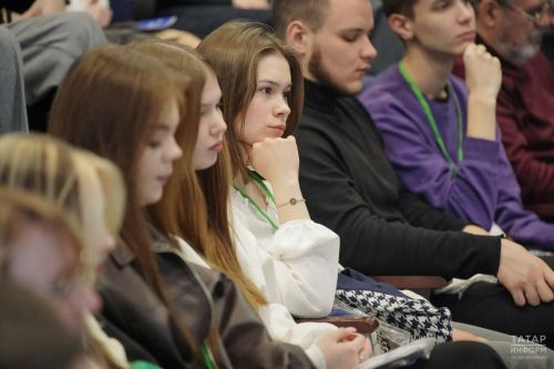 Цифровая эпоха меняет взаимодействие с властью и обществом