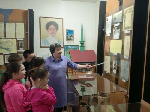 Увлекательная экскурсия в Каракашлинский музей для школьников