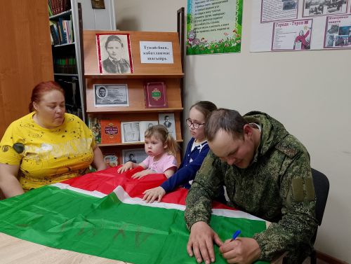 В Каракашлинской библиотеке прошла важная встреча для молодежи